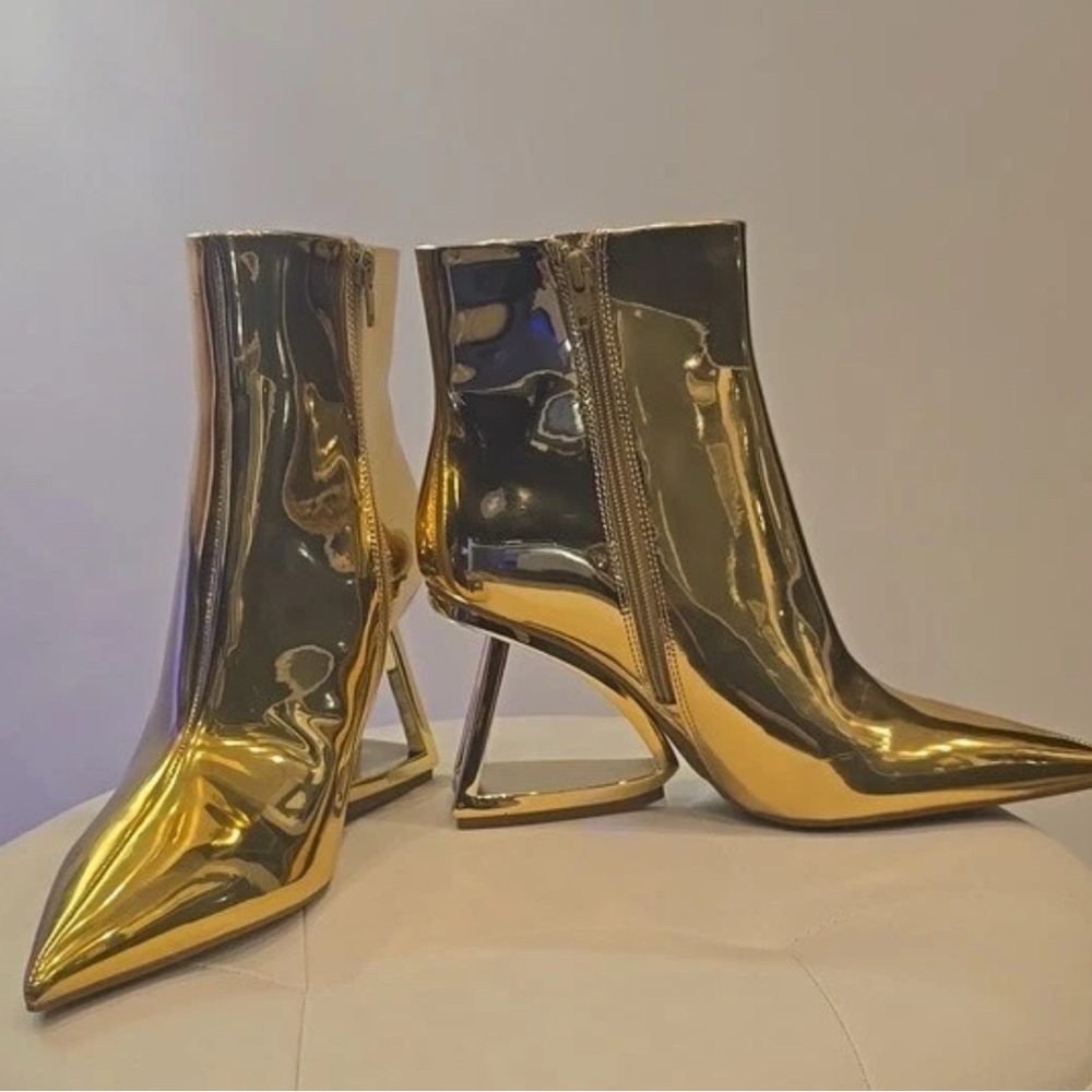 GIANNI BINI HARRISON MIRROR METALLIC ARCHITECTURAL GOLDEN BOOTIES(Sz 6.5 / 7.5)